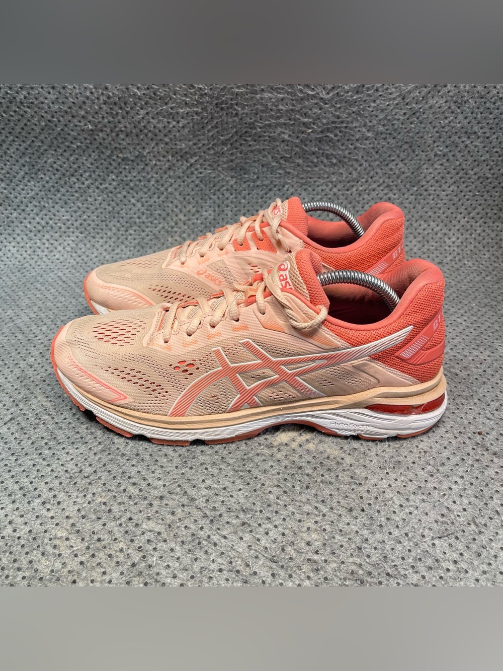 Asics GT-2000 7 Running Shoes No Insoles Size 10.5 Women’s